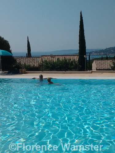 location-var-appartemment-vacance-accueil-003